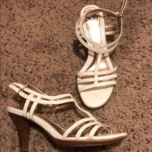Sofft white heels